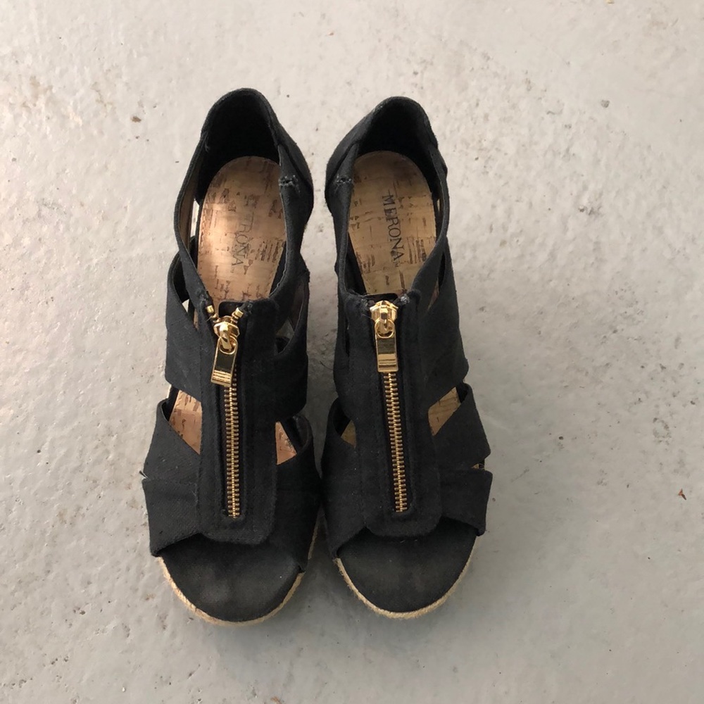 Merona black wedges